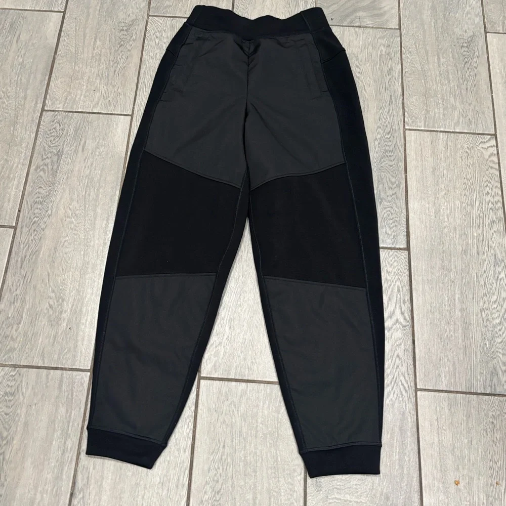 Athleta Get Set Hybrid Black Jogger Pants Size XXS - Picture 2 of 6